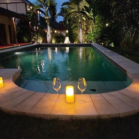 Villa Pilou Boutique Hotel Танах Лот Экстерьер фото