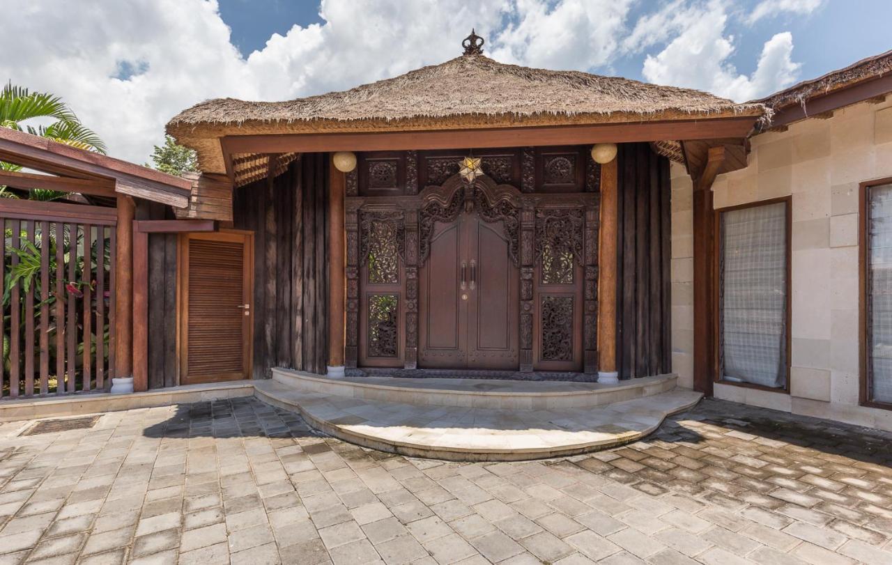 Villa Pilou Boutique Hotel Танах Лот Экстерьер фото