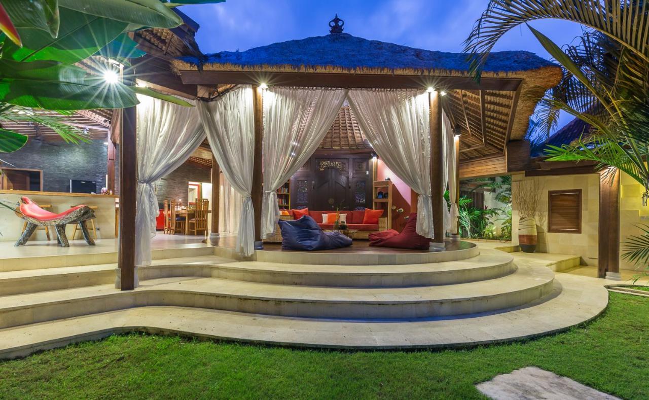 Villa Pilou Boutique Hotel Танах Лот Экстерьер фото