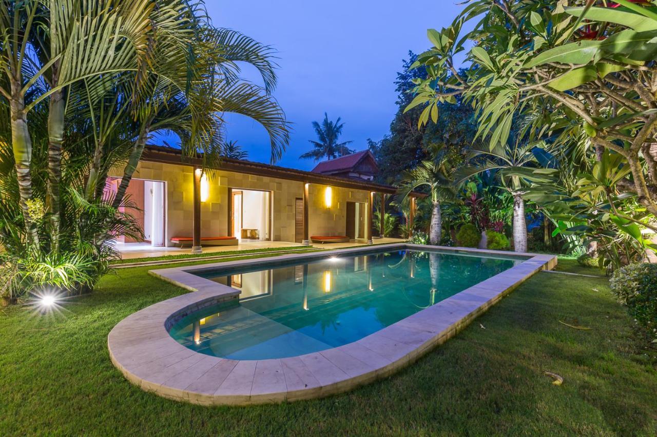 Villa Pilou Boutique Hotel Танах Лот Экстерьер фото