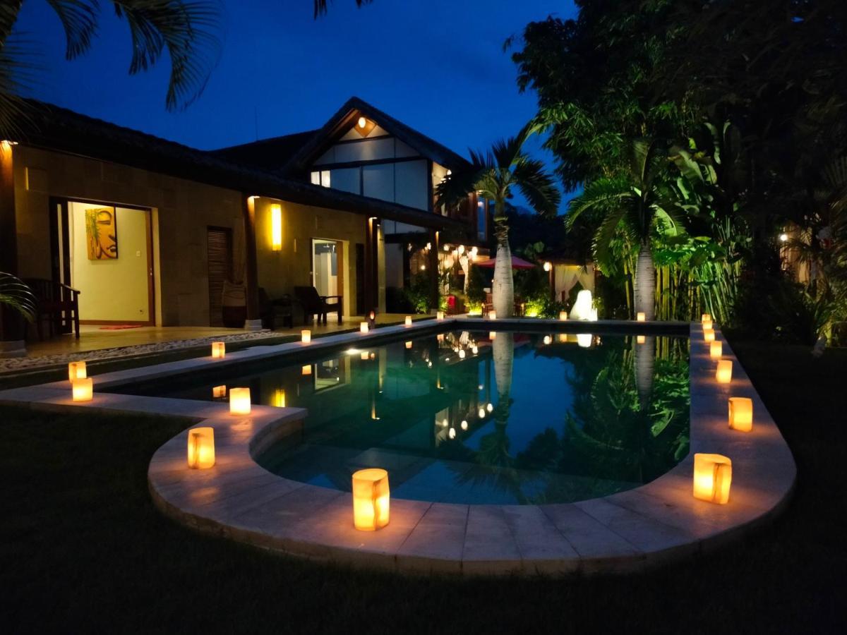 Villa Pilou Boutique Hotel Танах Лот Экстерьер фото