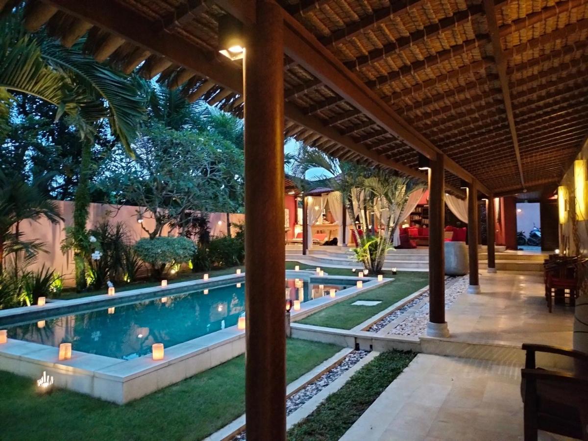 Villa Pilou Boutique Hotel Танах Лот Экстерьер фото