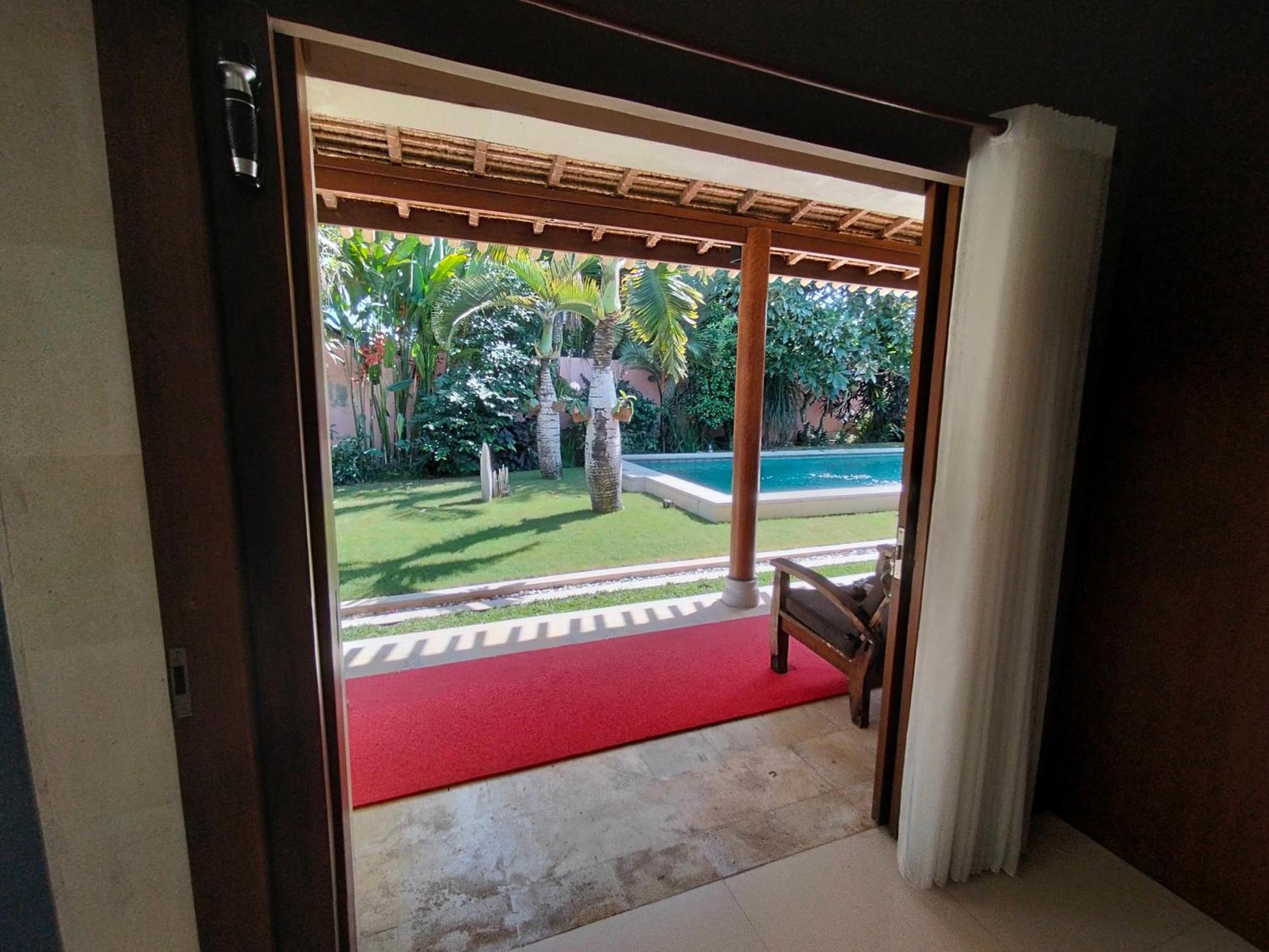 Villa Pilou Boutique Hotel Танах Лот Экстерьер фото